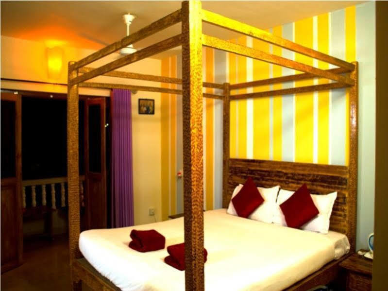 מוריג'ים Sea View Resort מראה חיצוני תמונה